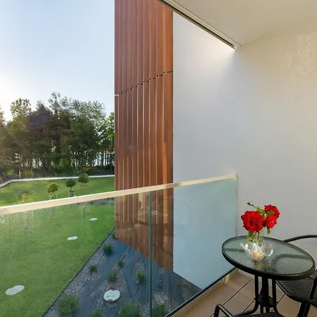 アパート Pinea 103 - Z Widokiem Na Morze - Basen, Sauna, Jacuzzi W Cenie Pobytu! - Easy - Rent ポビエロボ